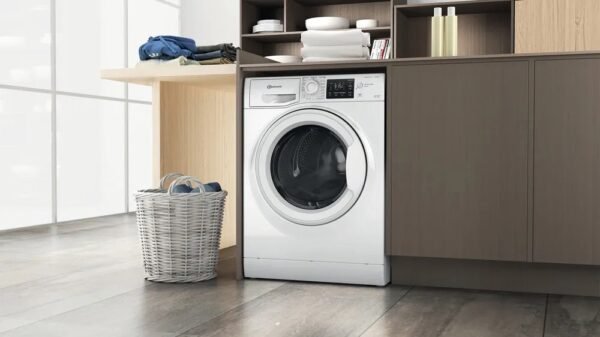 Bauknecht *D* Waschtrockner 8 / 6 kg 1400 U - WT Super Eco 86 43 N