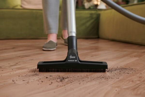 Hoover Bodenstaubsauger mit Beutel Petrol Blue - HE 110 HM 011