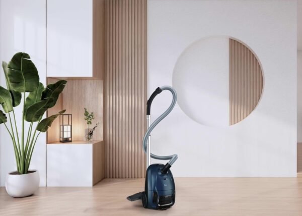 Hoover Bodenstaubsauger mit Beutel Petrol Blue - HE 110 HM 011